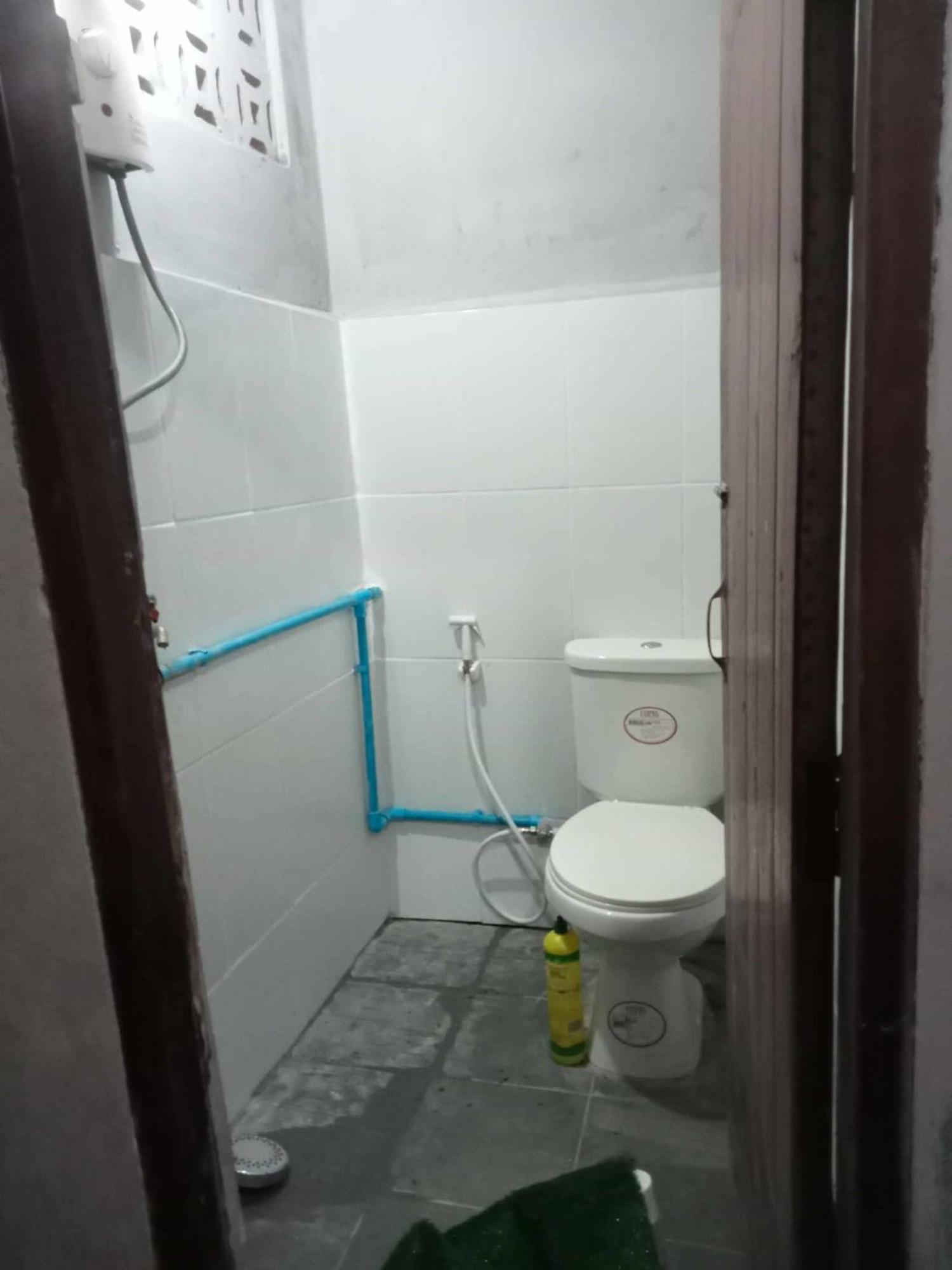 Bang Lumphu House&Bistro Apartment Банкок Екстериор снимка